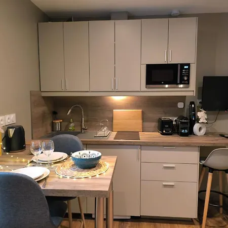 2 Pieces Cozy Place Morny Refait A Neuf *